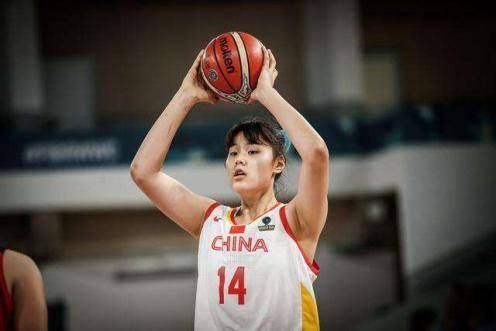  女篮联赛崛起，巾帼英姿不让须眉
