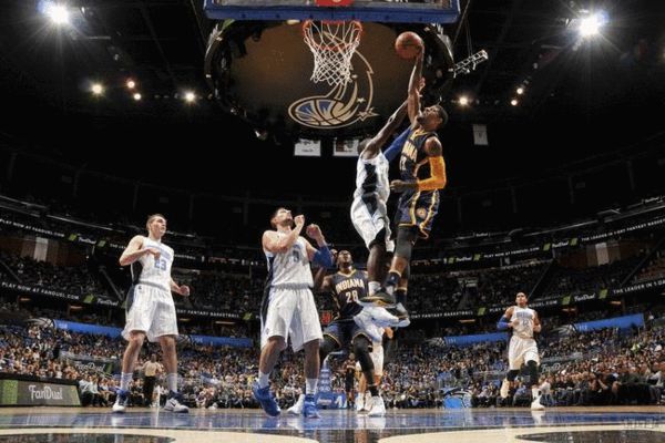 NBA2K联盟赛激情碰撞,篮球与电竞融合创新体验 NBA2K联盟赛激情碰撞,篮球与电竞融合创新体验