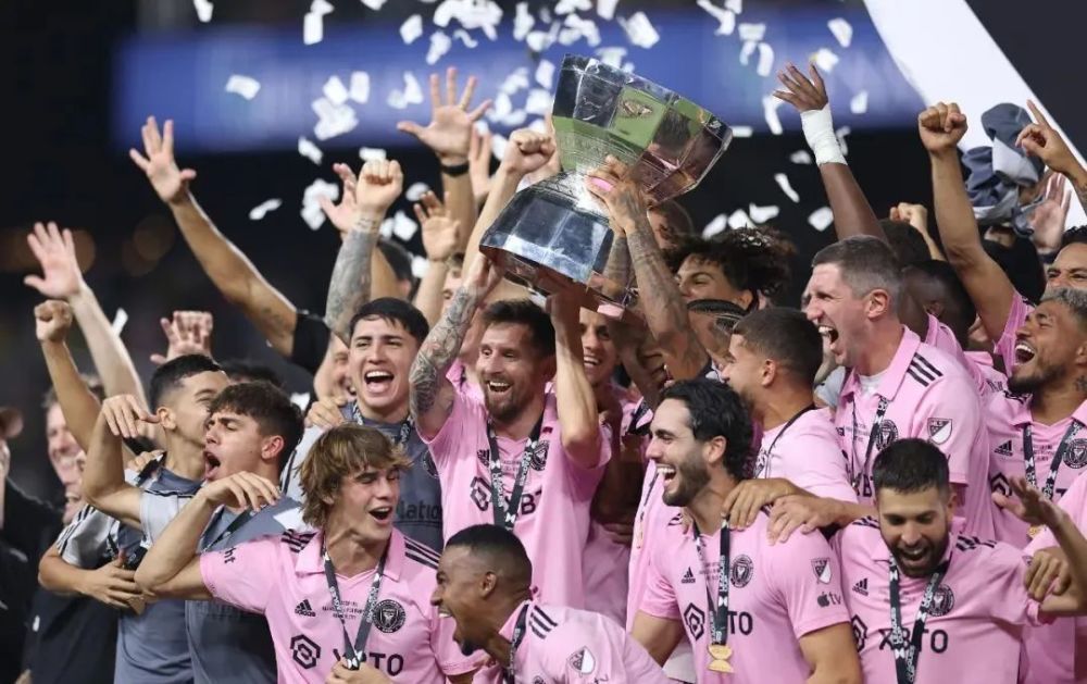  梅西领衔迈阿密首秀，美职联掀起观赛热潮  