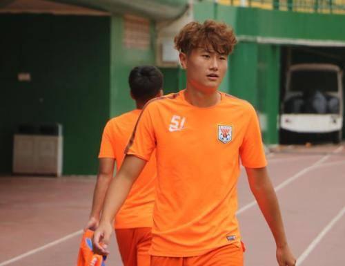  德甲青春风暴席卷联赛，年轻球员崭露头角